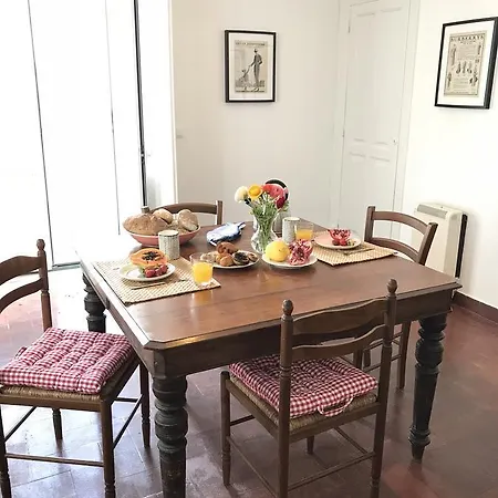 Villa Beautiful 5 Bedroom For 14 Guests-pool & Bbq