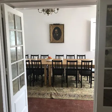 Beautiful 5 Bedroom For 14 Guests-pool & Bbq Estoril