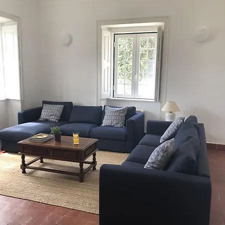 Beautiful 5 Bedroom For 14 Guests-pool & Bbq Estoril