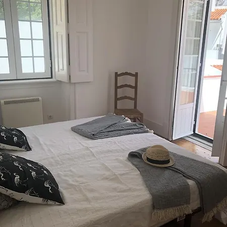 Beautiful 5 Bedroom For 14 Guests-pool & Bbq * Estoril